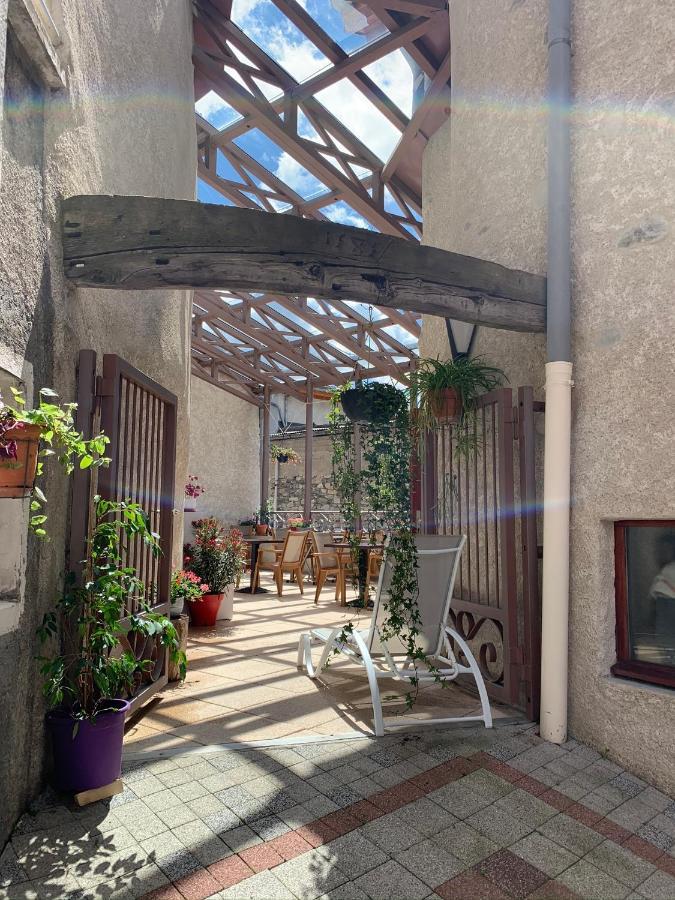 阿尤克斯 Auberge La Cascade酒店 外观 照片
